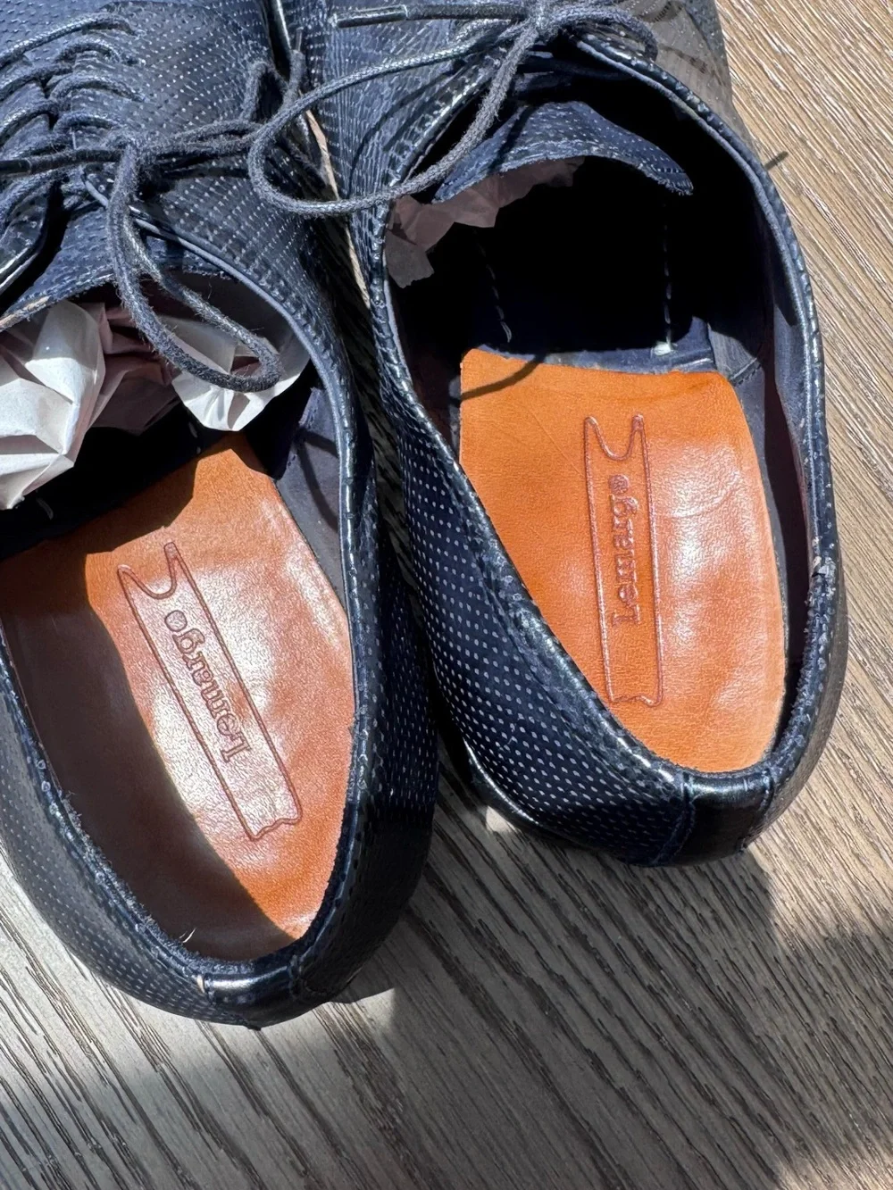 Classic handmade all leather  Perforated Derby Shoes size 10 or 10.5